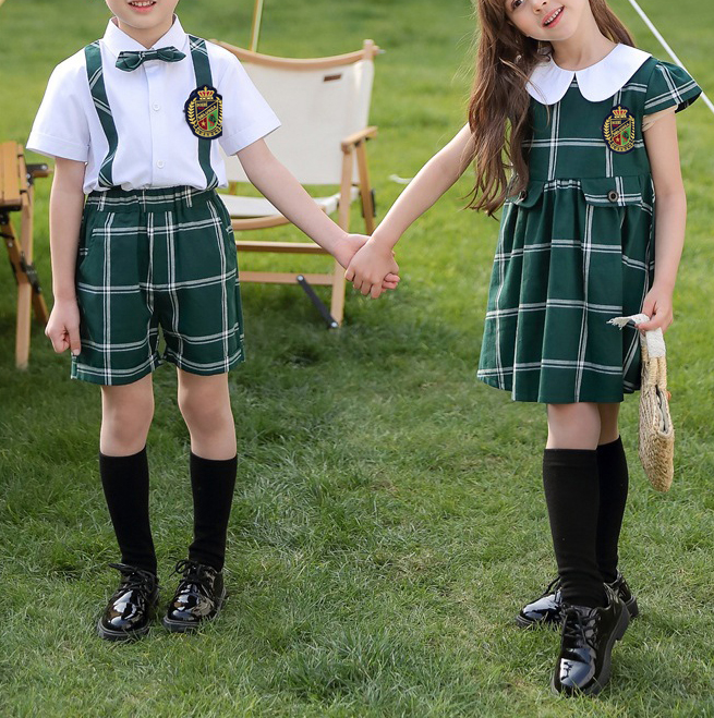 Diseño personalizado verano cómodo manga corta niños y niñas camisa a cuadros verde traje uniforme escolar para la escuela primaria