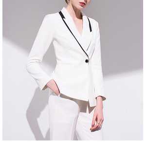 Chaqueta de un solo botón de manga larga blanca de oficina con diseño de cuello en V único personalizado para mujer